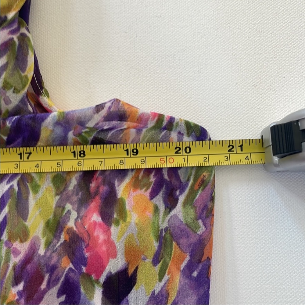 EUC CAbi Sheer Petal Wrap front Top Sheer Floral Watercolor Polyester Size M - Picture 4 of 10